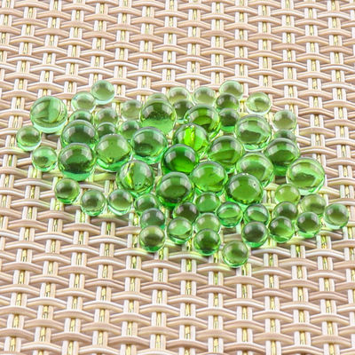 Système de pulvérisation de boules de verre infusé en verre flottant pour une performance améliorée