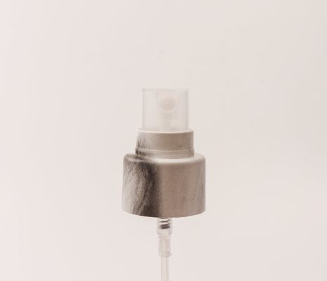 Pompes à pulvérisation de luxe pour les cosmétiques Sécurité et décharge 0.18-0.22ml/T