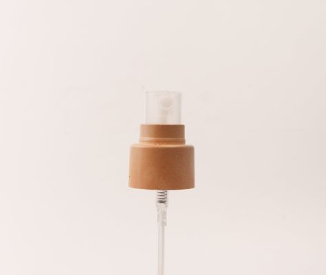Pompes à pulvérisation de luxe pour les cosmétiques Sécurité et décharge 0.18-0.22ml/T